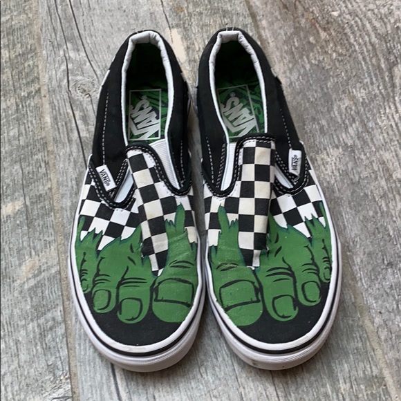 hulk feet vans